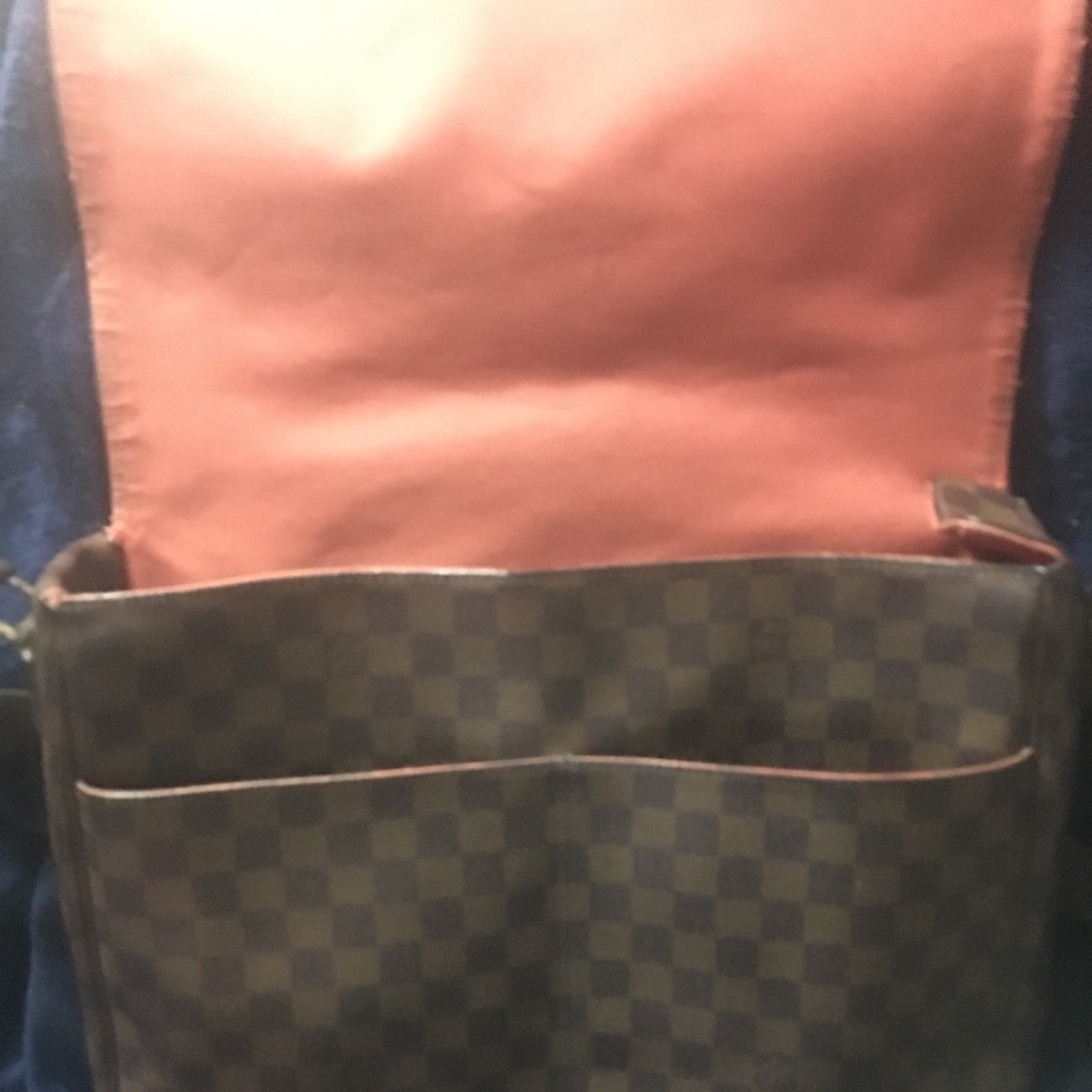 Authentic LV messenger bag